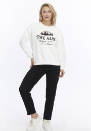 Kadife The Alps Desenli Ekru Yumuşak Dokulu Regular Fit Bisiklet Yaka Kadın Sweatshirt