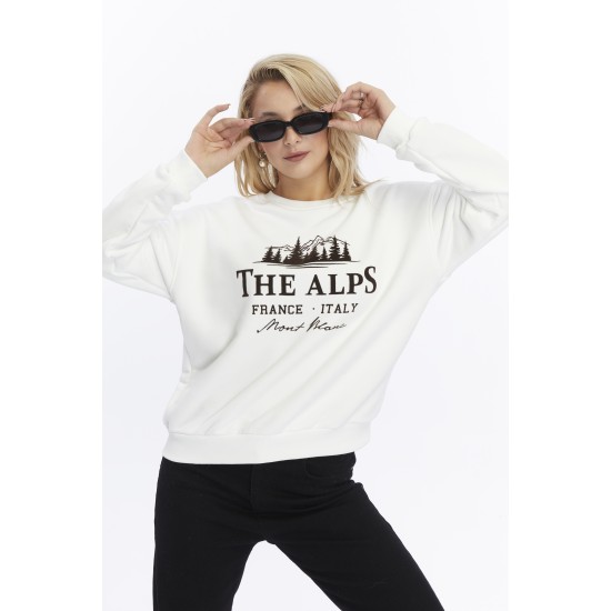 Kadife The Alps Desenli Ekru Yumuşak Dokulu Regular Fit Bisiklet Yaka Kadın Sweatshirt