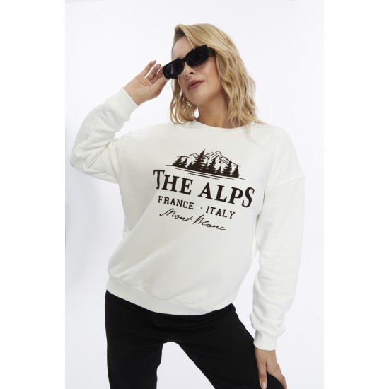 Kadife The Alps Desenli Ekru Yumuşak Dokulu Regular Fit Bisiklet Yaka Kadın Sweatshirt