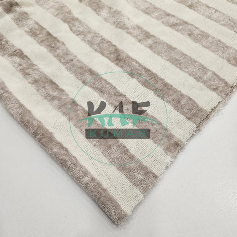 Bambulu Havlu Kumaş | Krem Çizgili %40 Bambu %40 Polyester %20 Pamuk