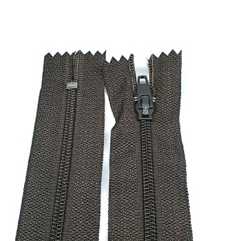 Pantolon Fermuarı | Kemik Fermuar Uzunluk: 18 cm Koyu Kahverengi
