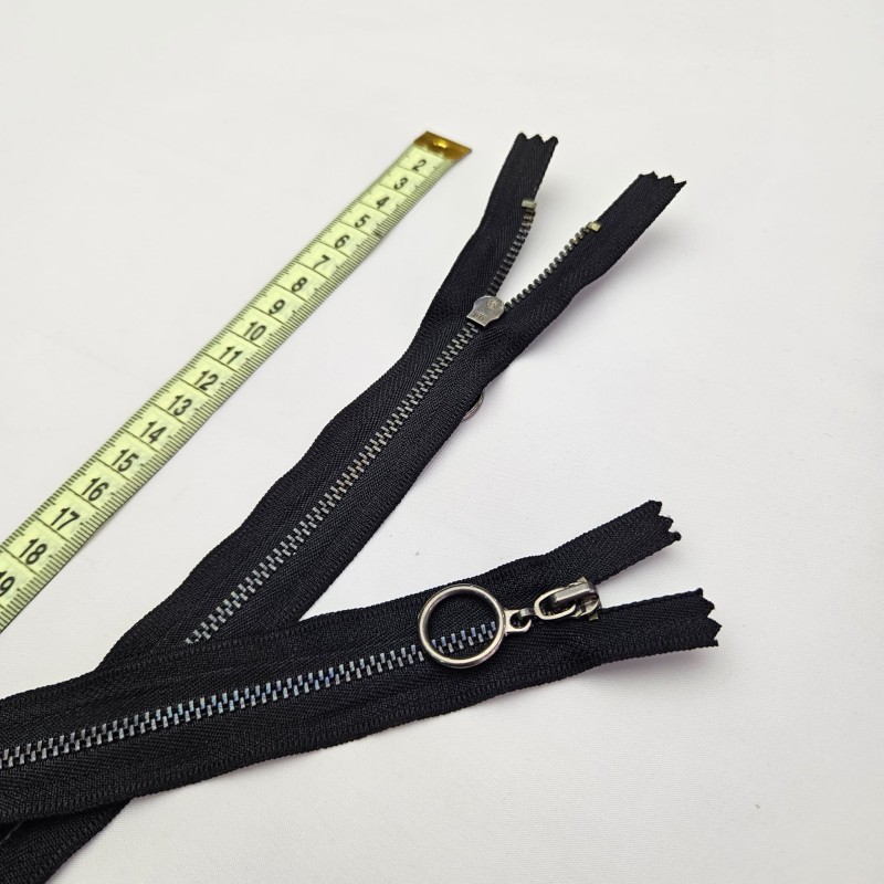 Siyah Metalik Dişli Yuvarlak Halka Fermuar | Mont-Çanta Fermuarı Uzunluk: 20 cm Siyah