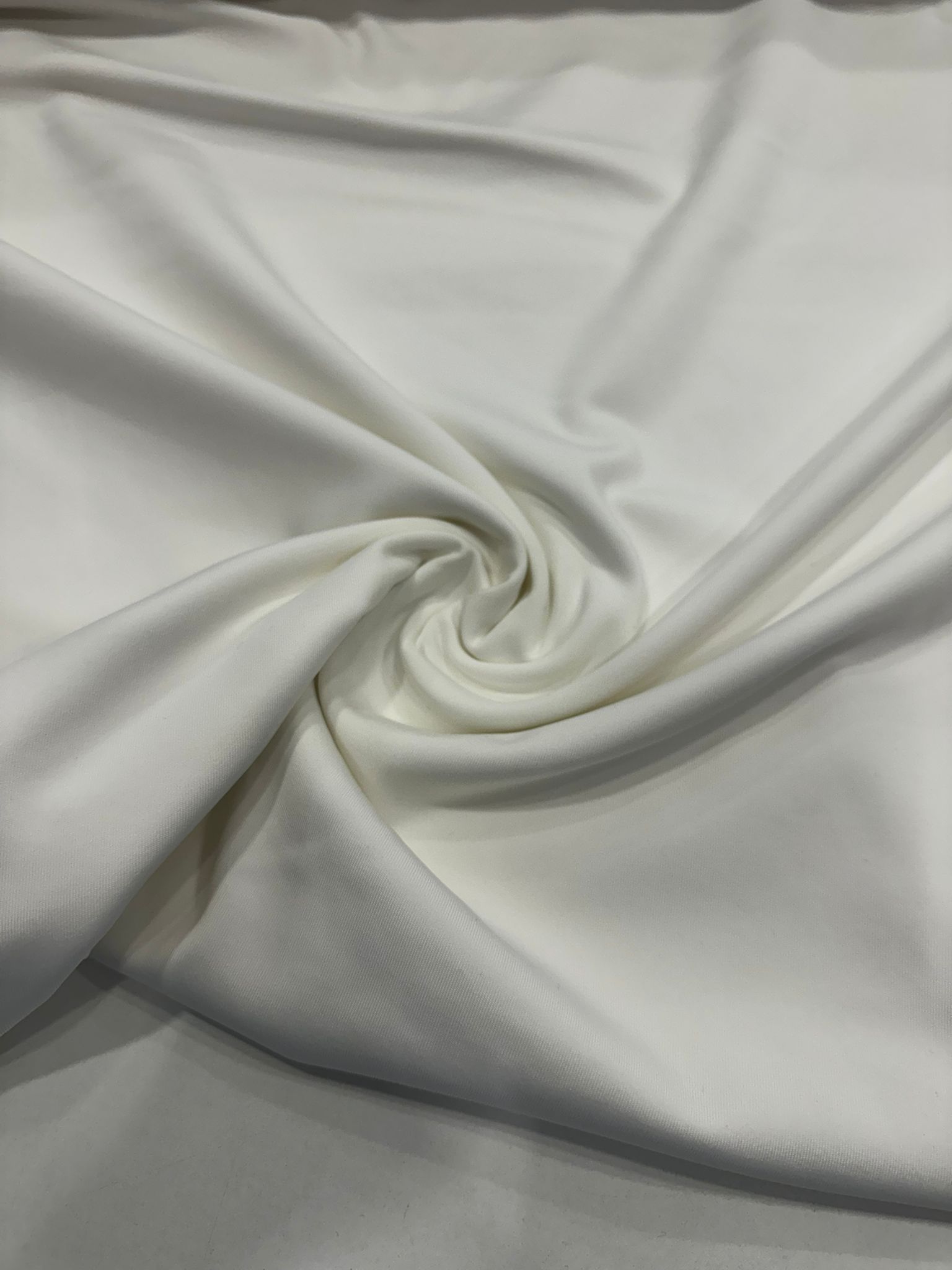Polyester 3 İplik Şardonlu Kumaş | Beyaz