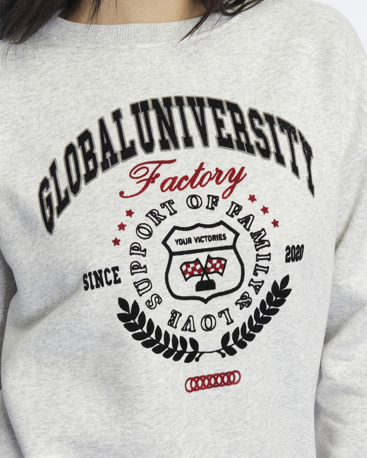 Kadife Global University Desenli Gri Melanj Yumuşak Dokulu Regular Fit Bisiklet Yaka Kadın Sweatshirt
