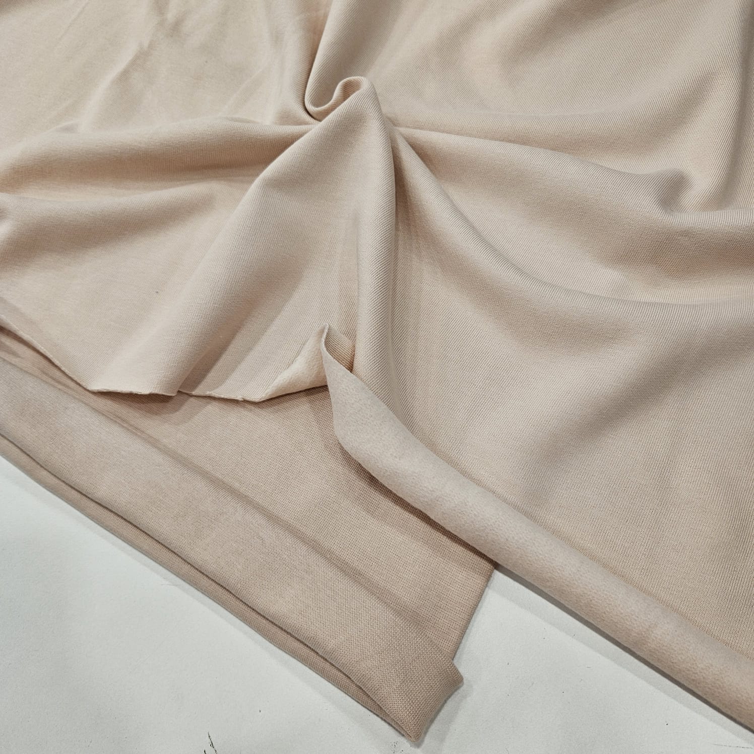Somon Eşofman Takımı Dikimi için Hazır Set: 250x180 cm İki İplik + 100x70 cm Ribana Kumaş